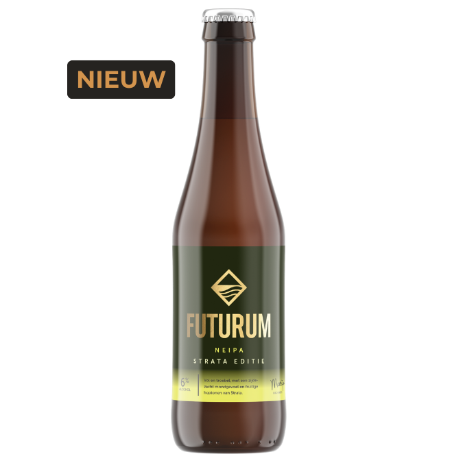 Fles Neipa Strata Editie van Futurum, troebel speciaalbier met romige schuimkraag, op tafel met zomers licht.